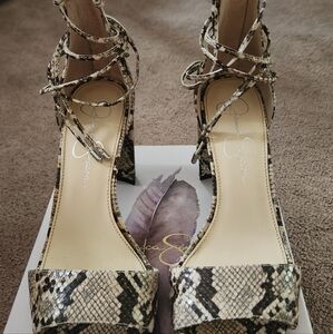 Neutral python print tie lace heels sz 9m worn once with box